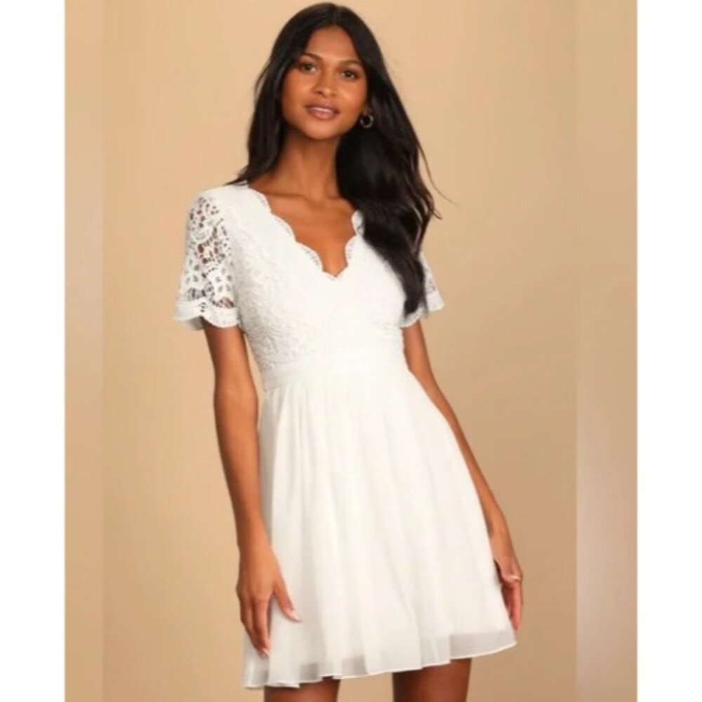 Lulus Angel‎ in Disguise White Lace Skater Dress Short Sleeve Size XS